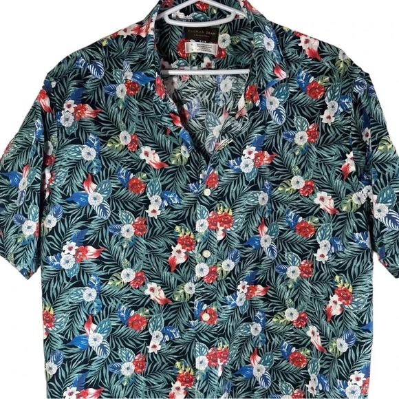 Thomas Dean Floral Red White Blue Flower Button Down Casual Short Sleeve XL Mens - Picture 4 of 5